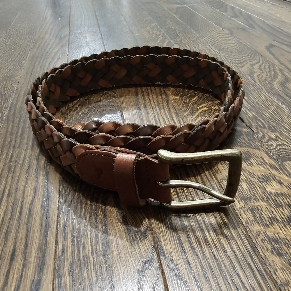 Tommy Bahama men's braided leather belt